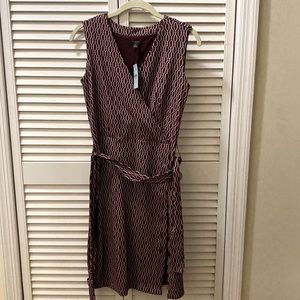 NWT Ann Taylor Chain print wrap dress